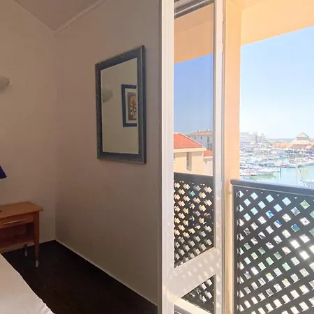 Penthouse Duplex Marina Plaza T1 Hsr Marina *