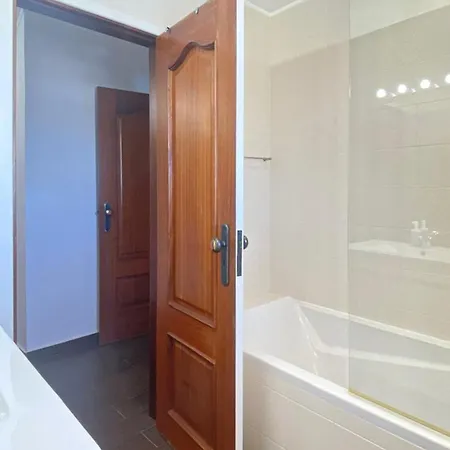 Penthouse Duplex Marina Plaza T1 Hsr Marina