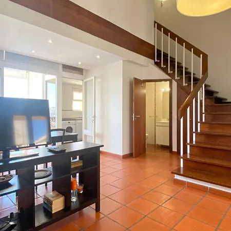 Apartment Penthouse Duplex Marina Plaza T1 Hsr Marina *