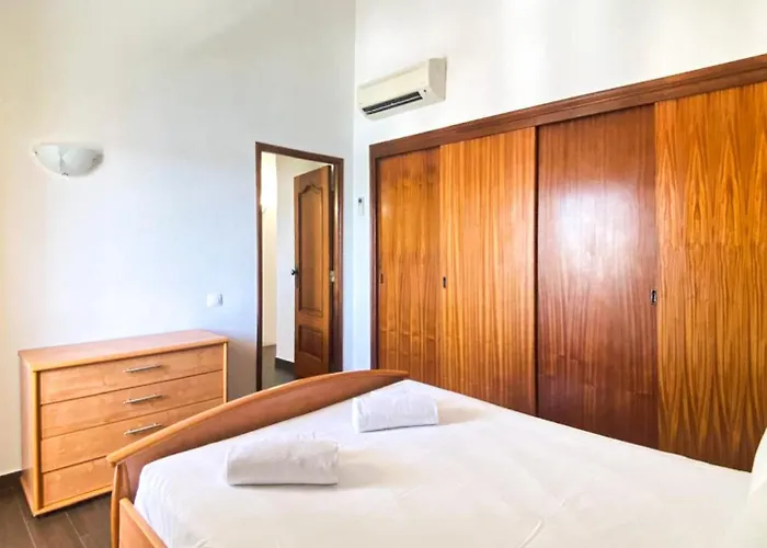 Penthouse Duplex Marina Plaza T1 Hsr Marina Apartamento