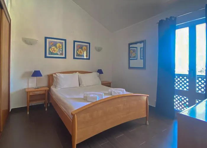 Апартаменты Penthouse Duplex Marina Plaza T1 Hsr Marina