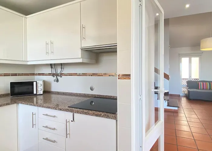 Penthouse Duplex Marina Plaza T1 Hsr Marina Апартаменты *